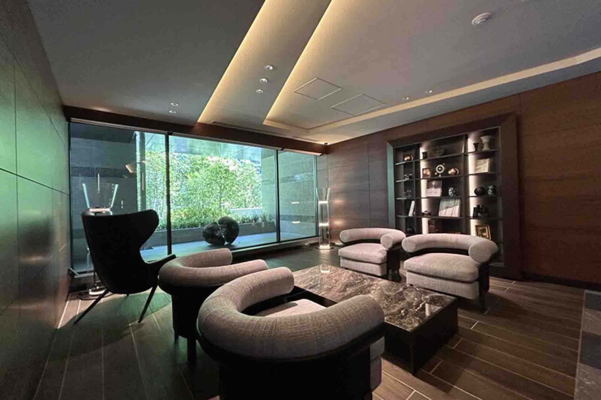 Gran Livio Omotesando hall.jpg