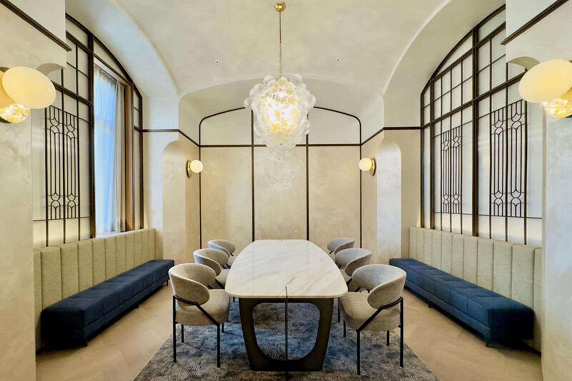 Mita Garden Hills Park Mansion lonuge.jpg