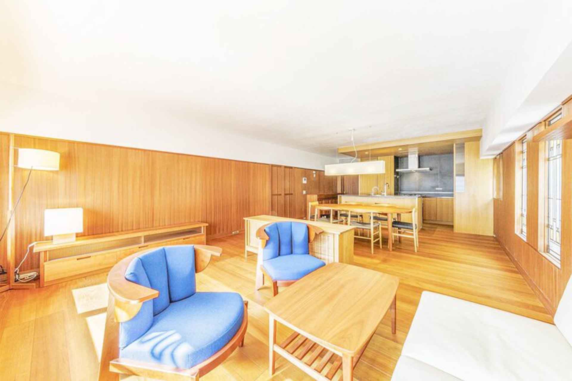 Shuwa Kitaaoyama Residence LDK.jpg