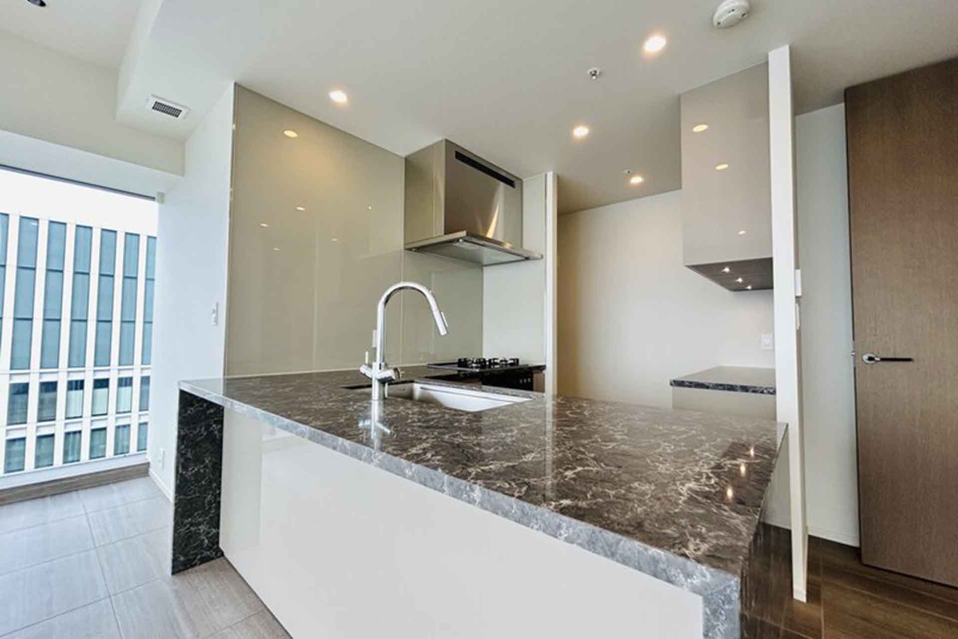 WORLD TOWER RESIDENCE 3805 kitchen.jpg