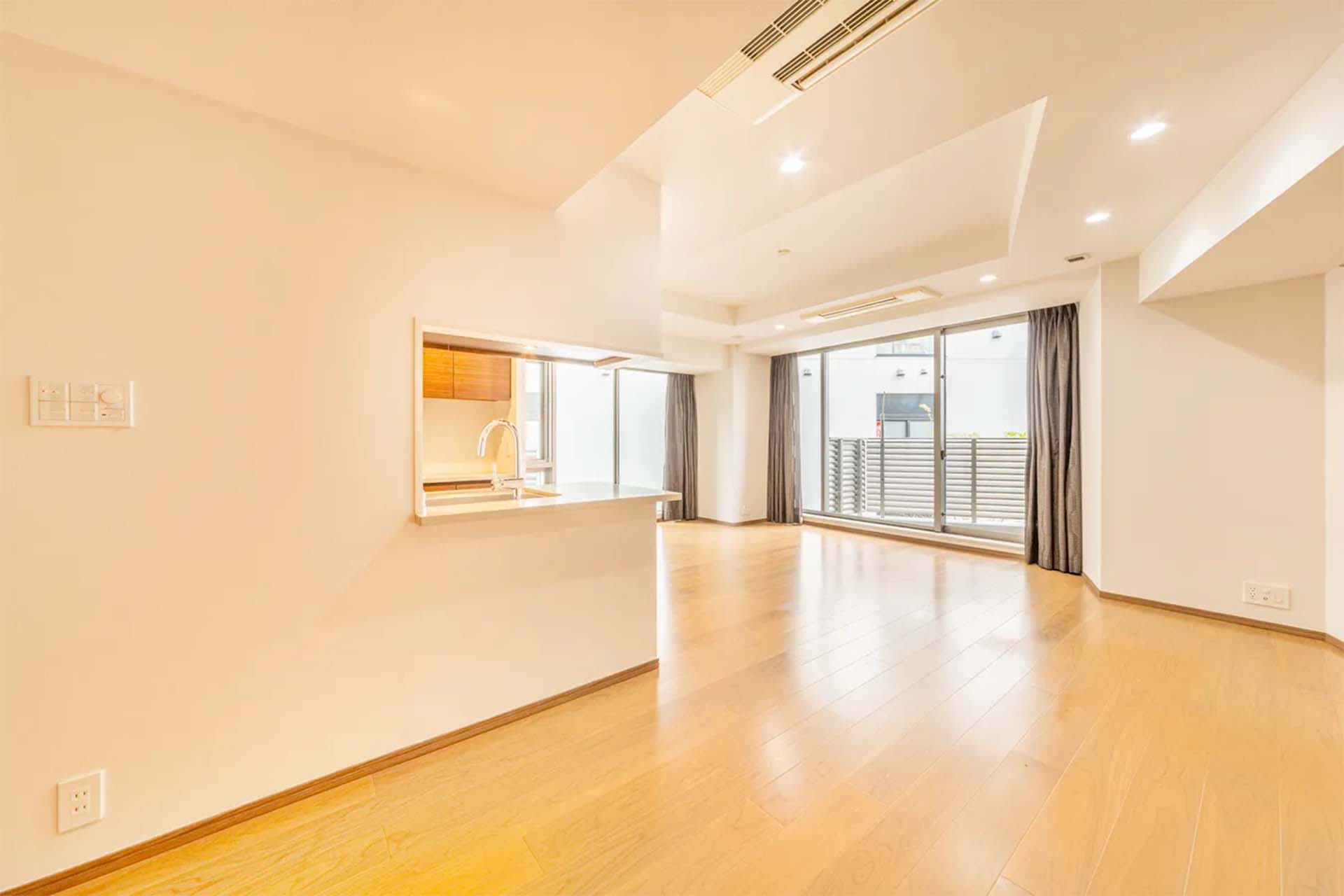 The Jingumae Residence4F LDK4.jpg