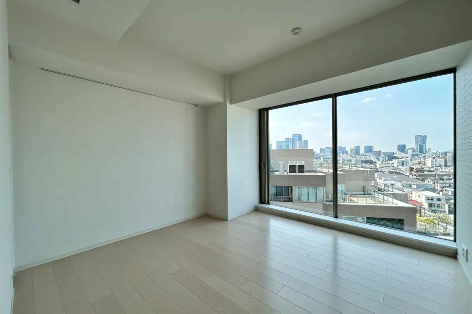 The Jingumae Residence11F bedroom.jpg