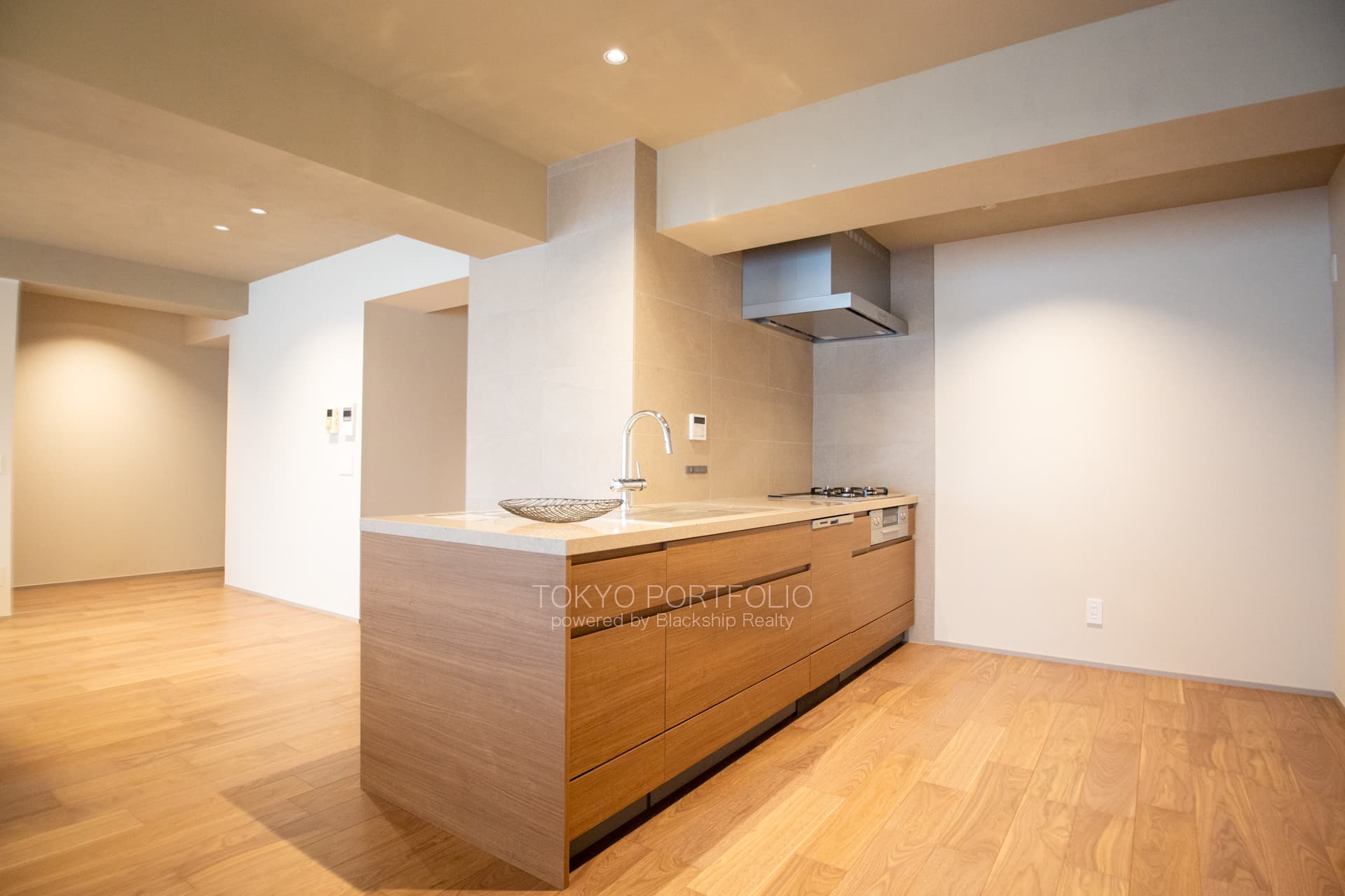 Gaien Mansion-05.jpg