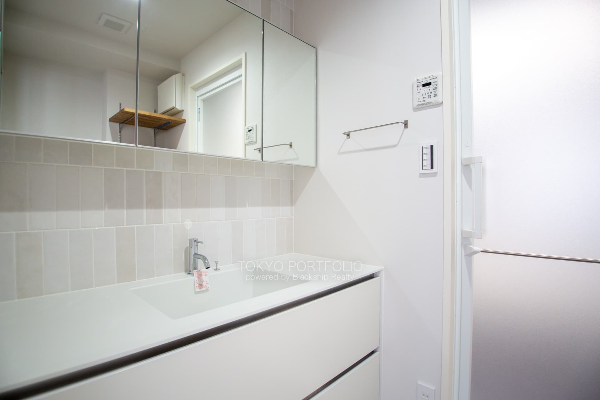 WALL Nishiazabu-12.jpg