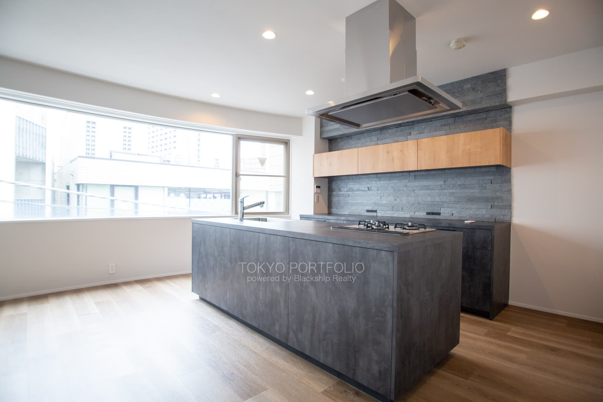 WALL Nishiazabu-04.jpg