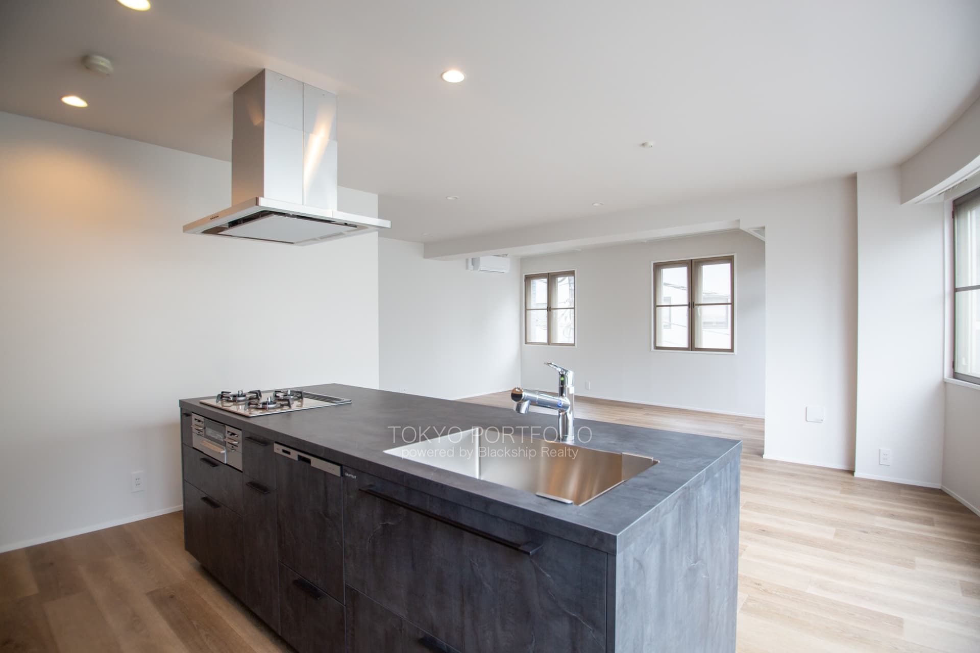 WALL Nishiazabu-06.jpg