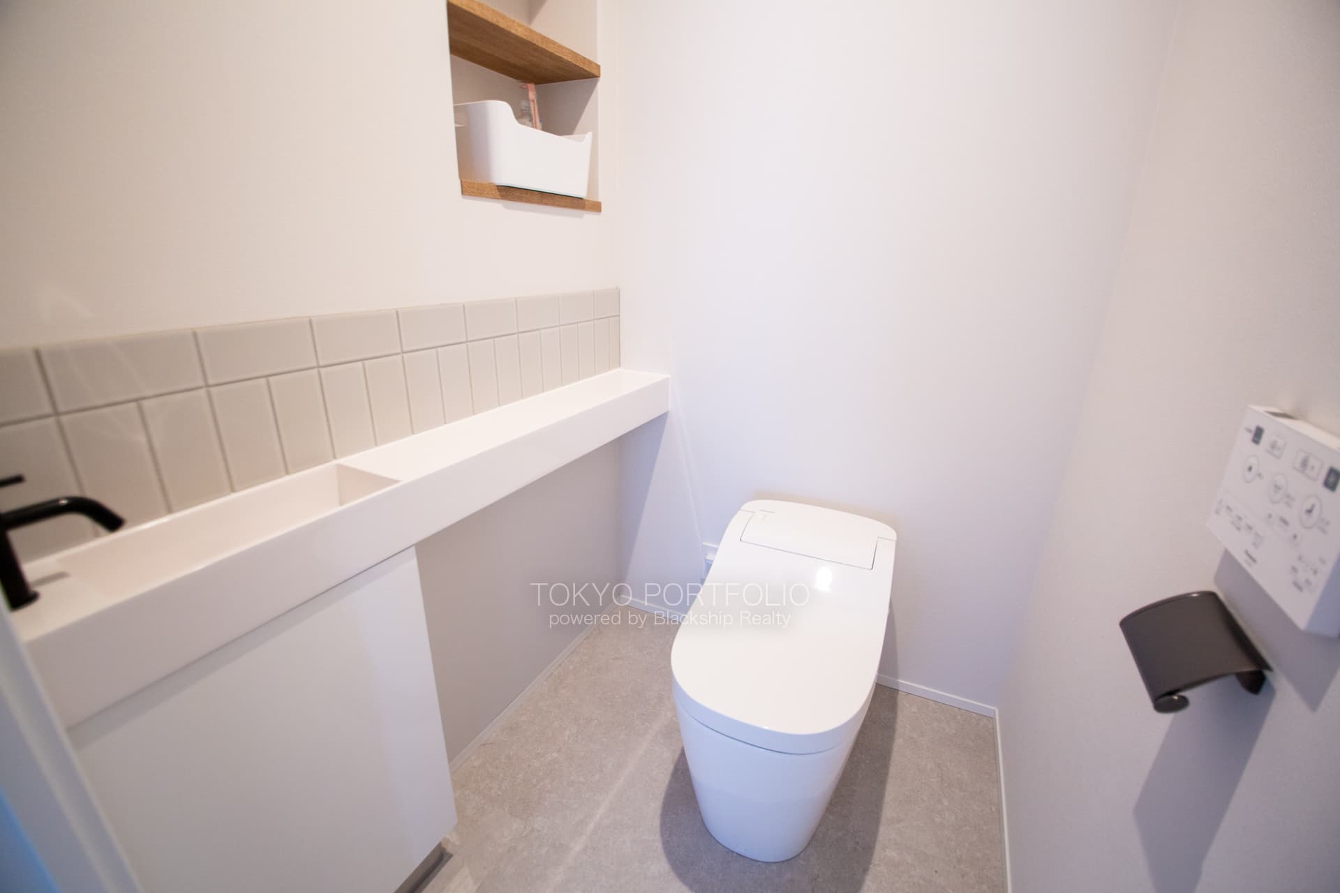 WALL Nishiazabu-14.jpg