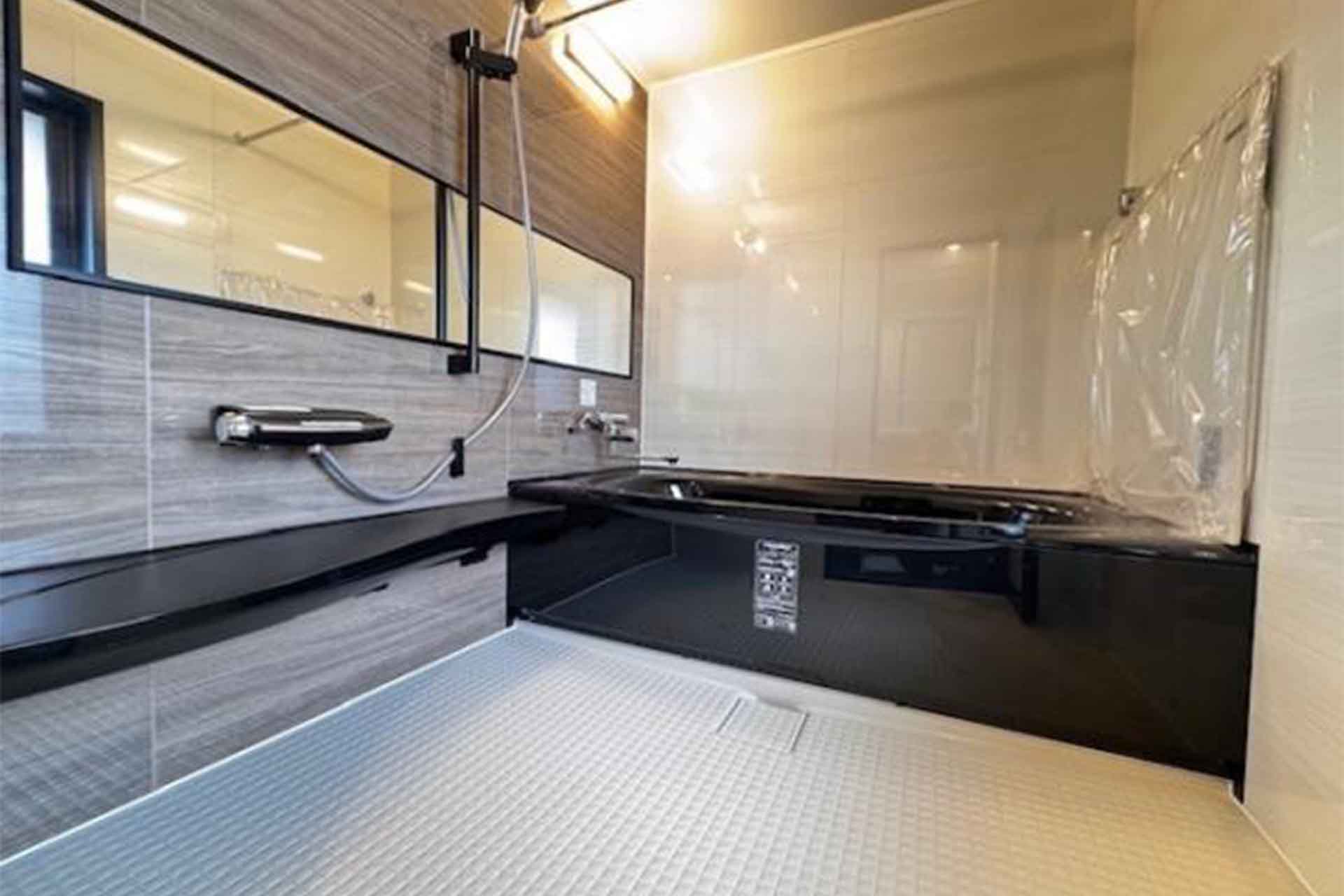 Domire Minami Aoyama13F bathroom.jpg