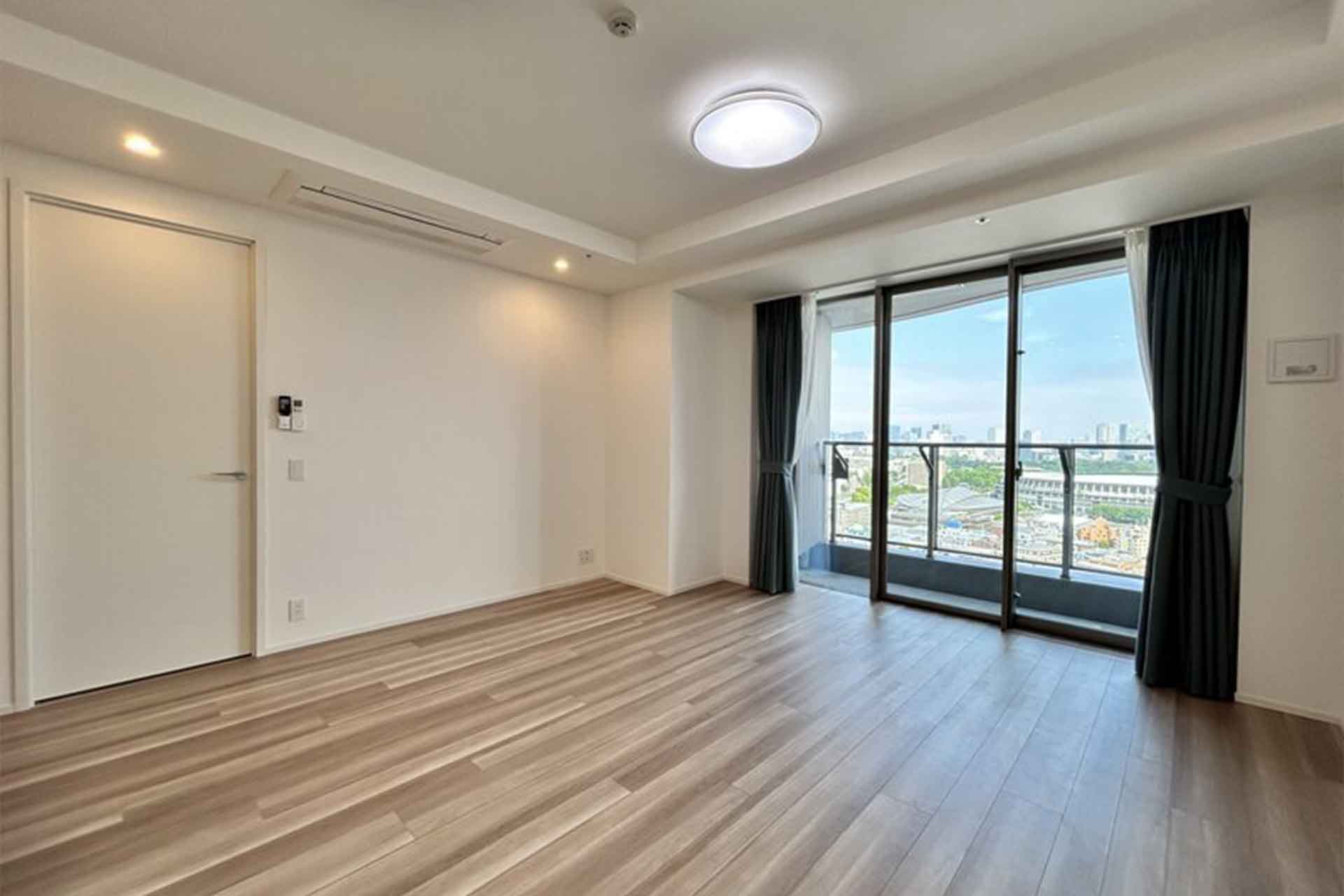 Park Court Jingu Kitasando The Tower2512 LDK4.jpg