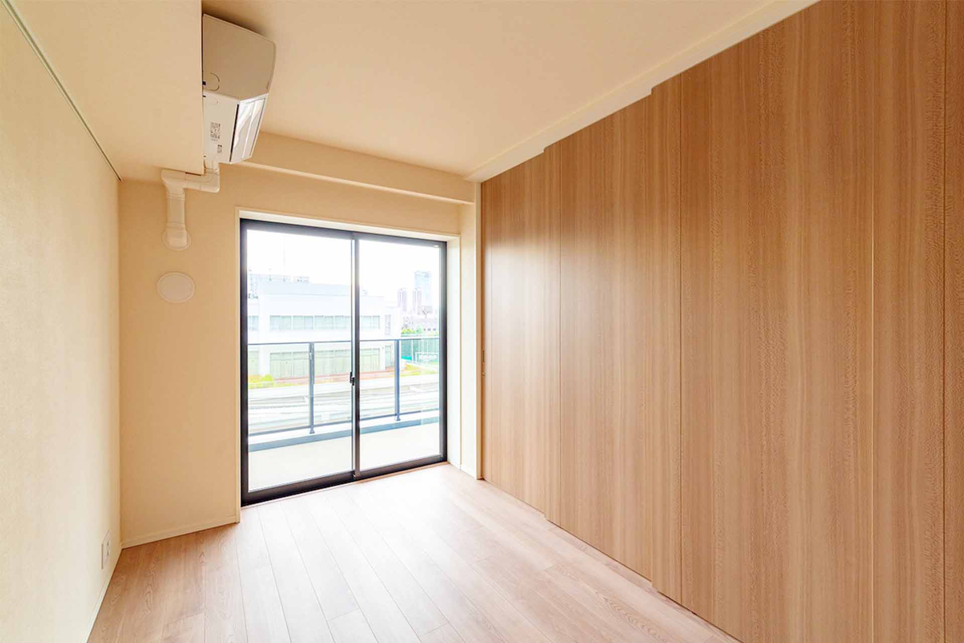 MITAHIJIRIZAKA GARDEN RESIDENCE815 bedroom.jpg