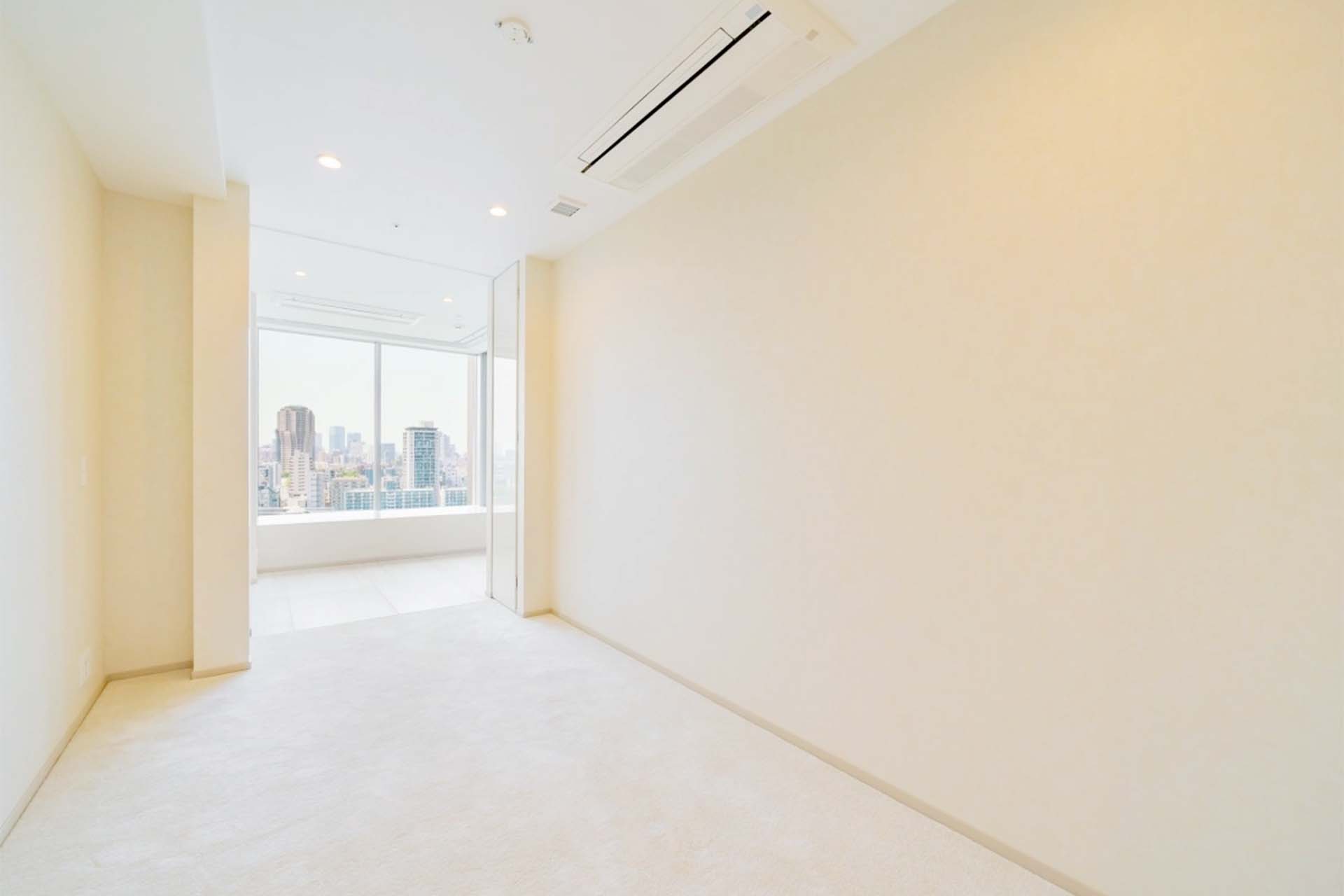 Mita Garden Hills   EAST HILL bedroom3.jpg