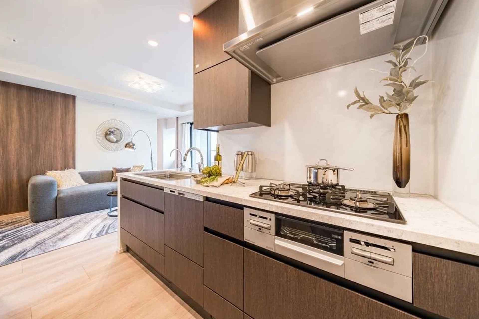 Proud Tower Shibaura  kitchen2.jpg