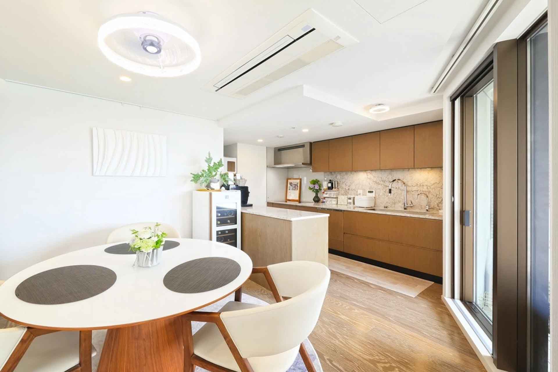 Proud Daikanyama Front  LDK2.jpg