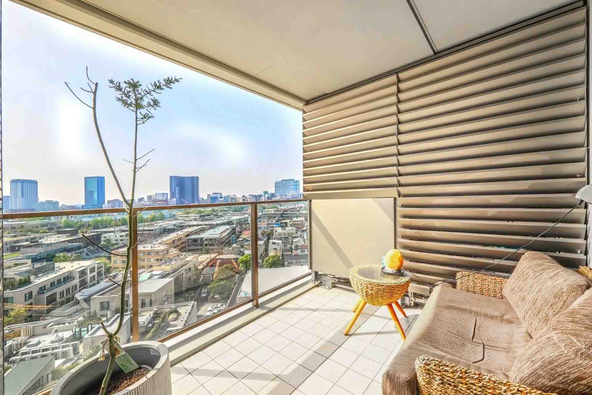 Proud Daikanyama Front  balcony.jpg