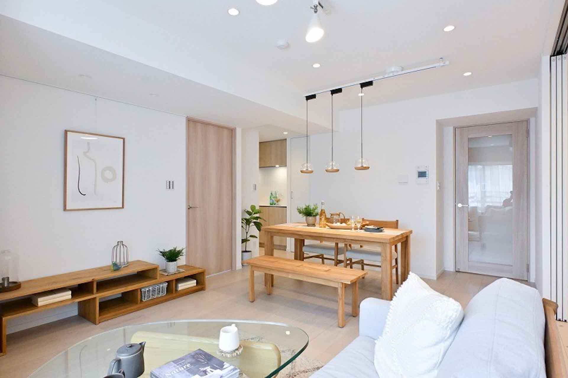 Casa Feliz Yoyogi Uehara LDK3.jpg