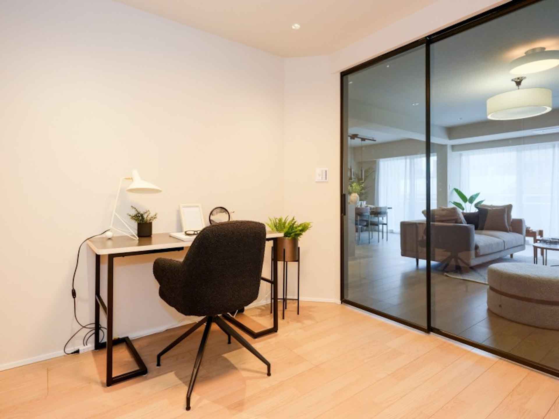 Yoyogi Duplex bedroom2.jpg