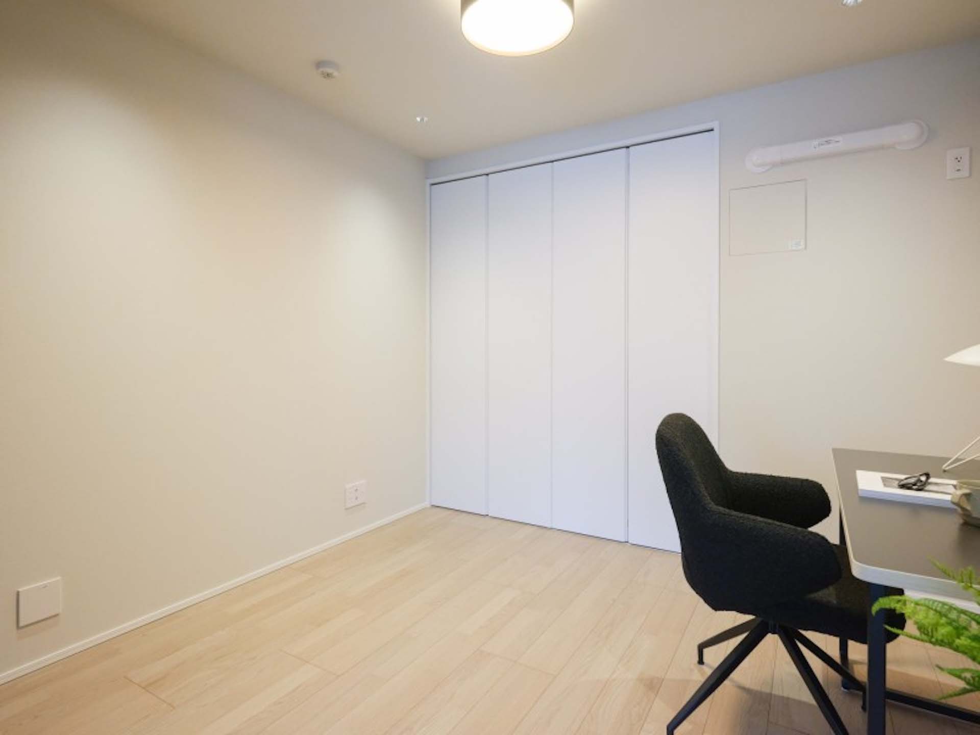 Yoyogi Duplex bbedroom.jpg