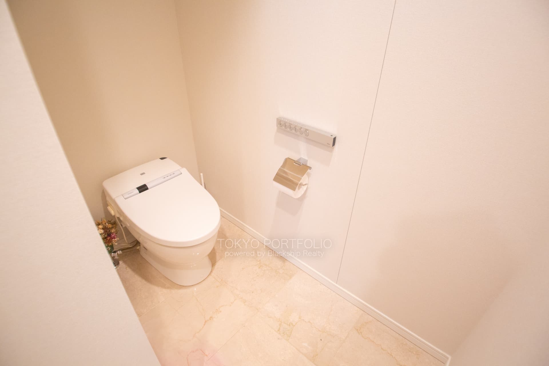 CONCIERIA Nishishinjuku Tower’s West_ig-15.jpg