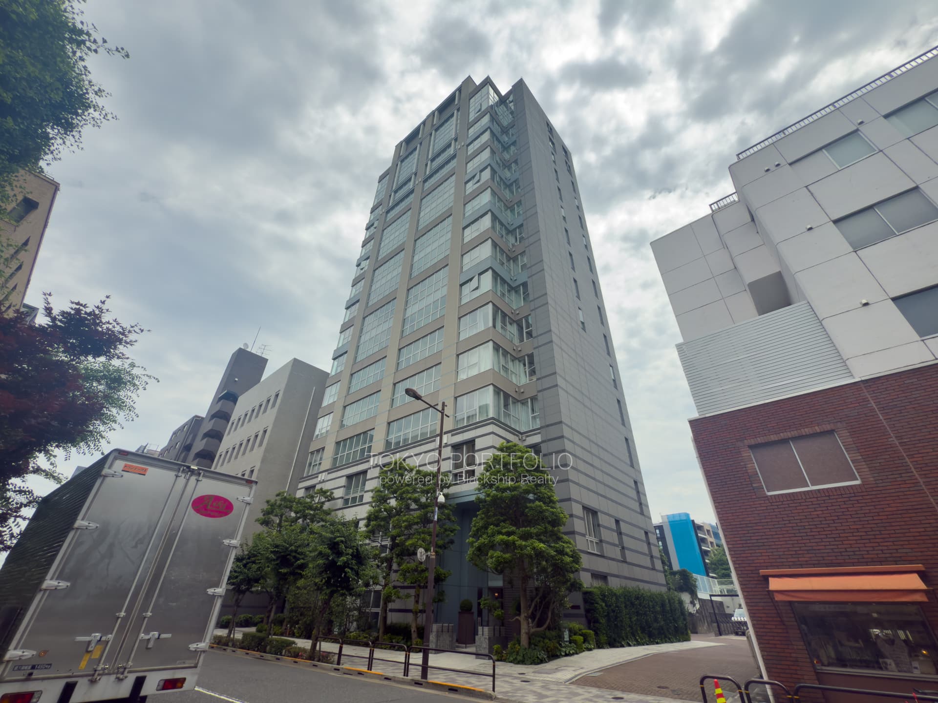 Premist Rokubancho-16.jpg