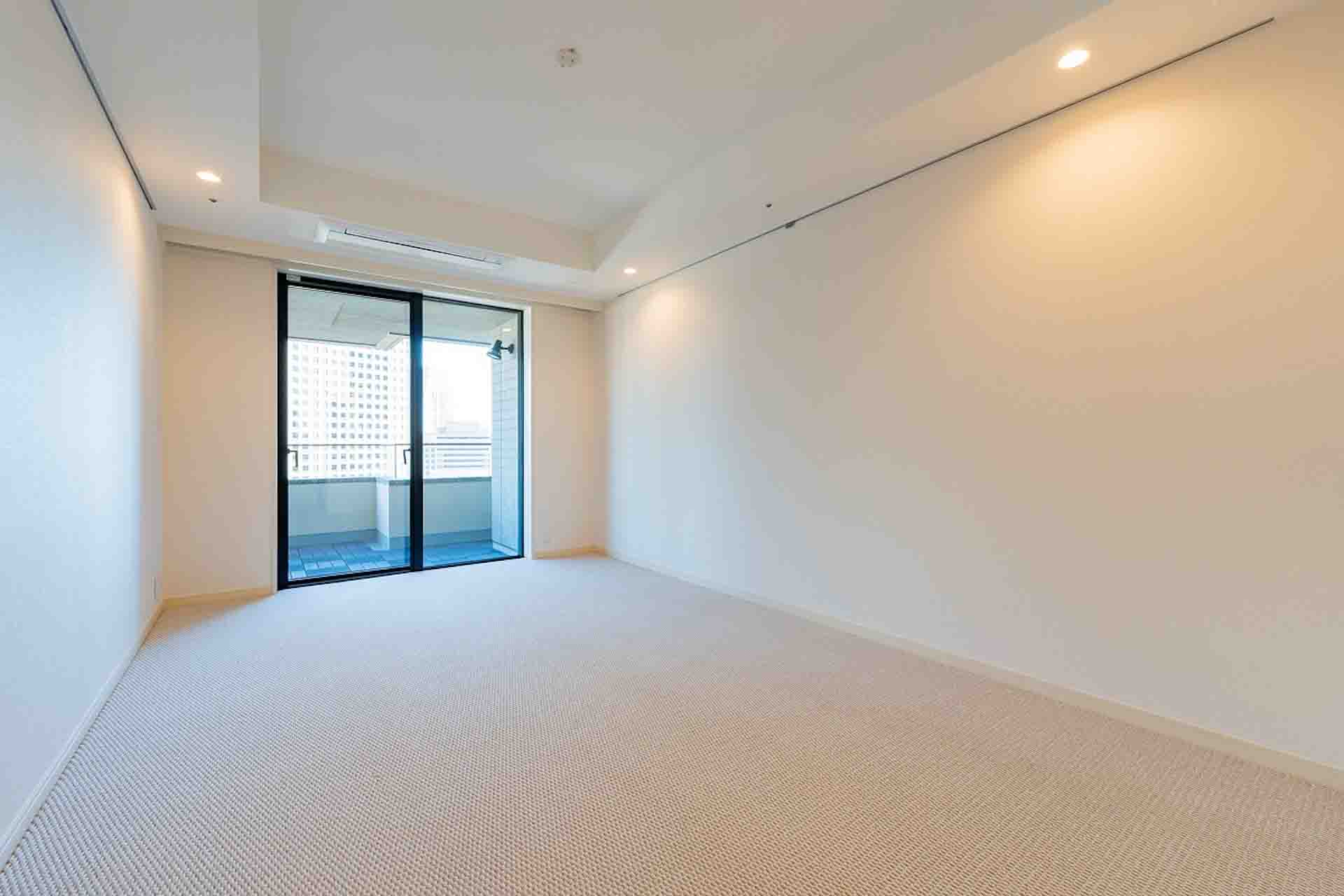 Izumi Garden Residence bedroom.jpg