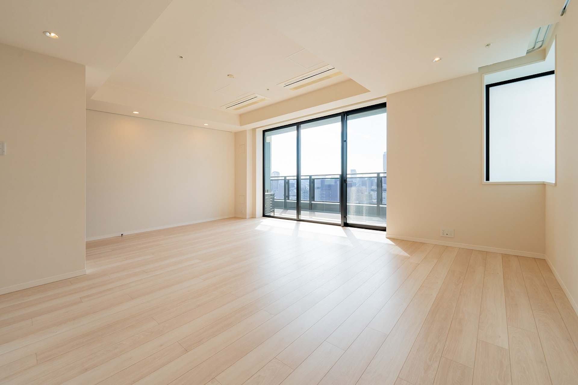 Roppongi Grand Tower Residence LDK2.jpg