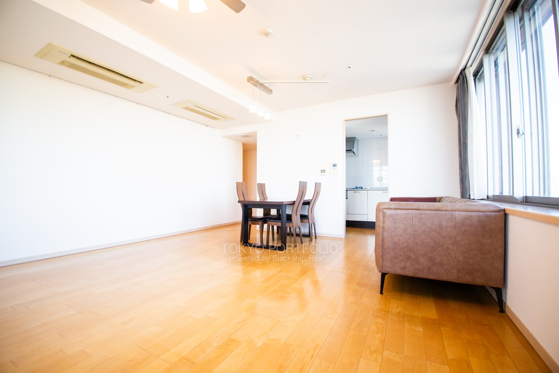 The Towers Daiba-01.jpg