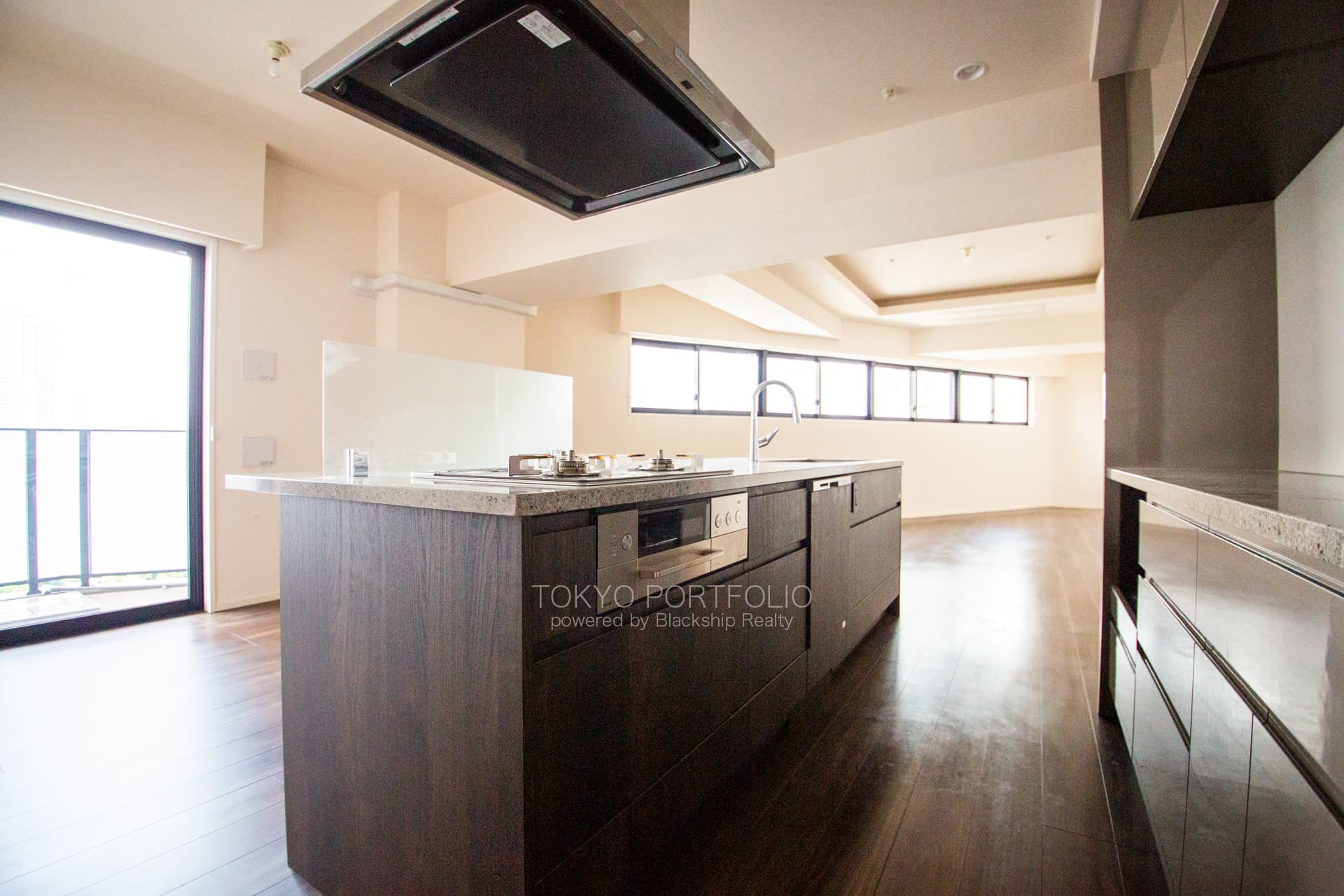 Minami-azabu Sendaizaka Residence-03.jpg