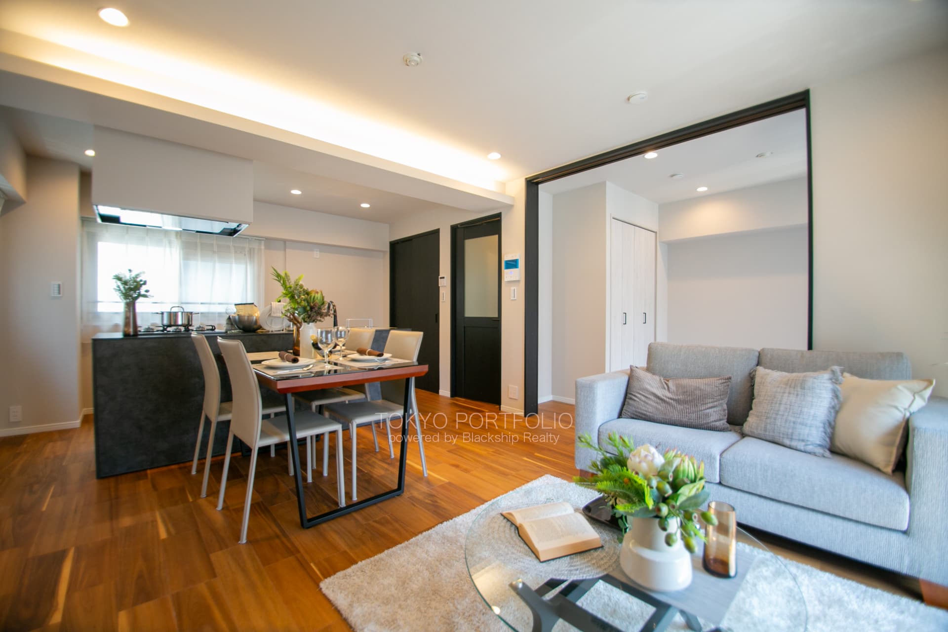 Apartment VIP Nihonbashi Hamacho-10.jpg