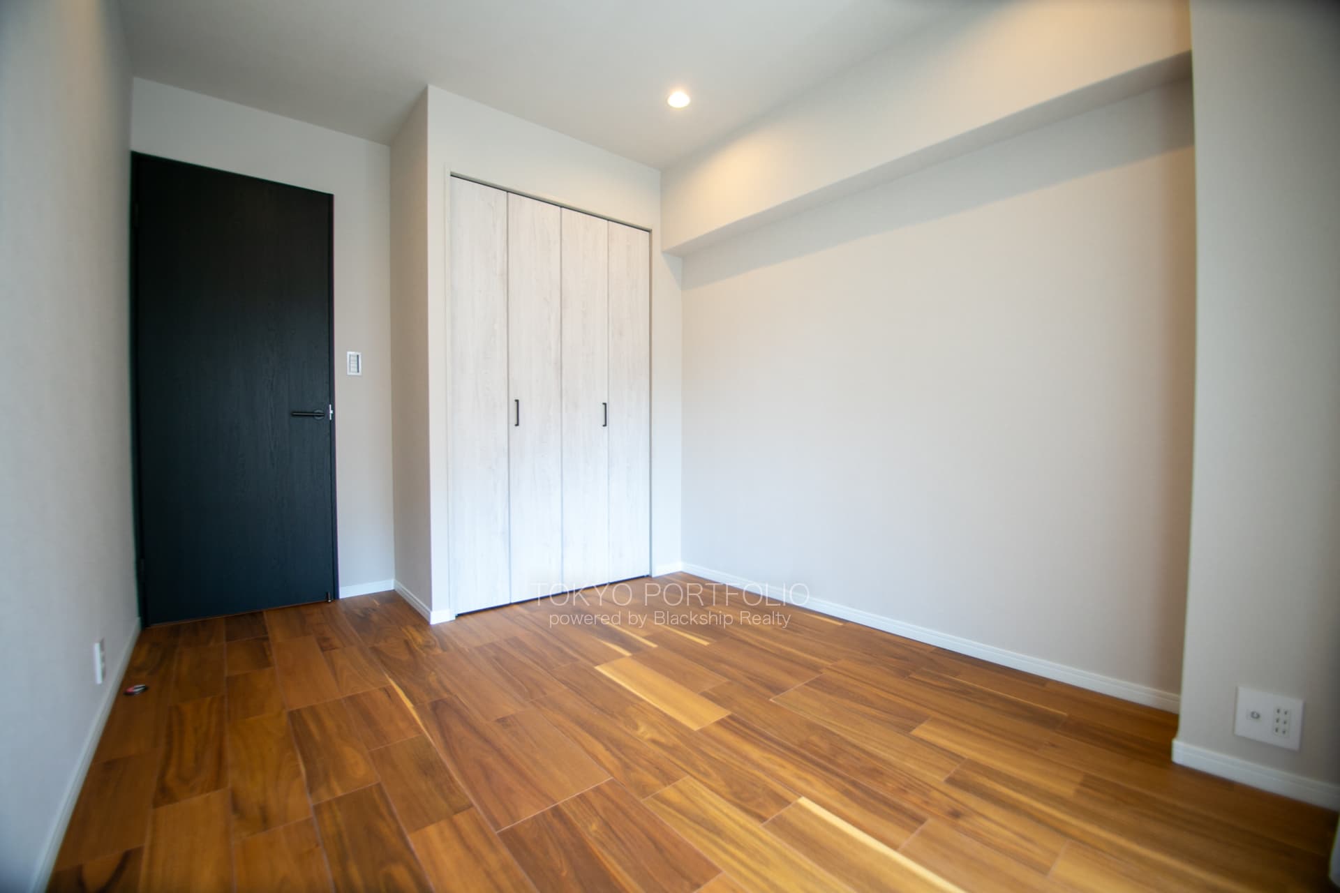 Apartment VIP Nihonbashi Hamacho-04.jpg