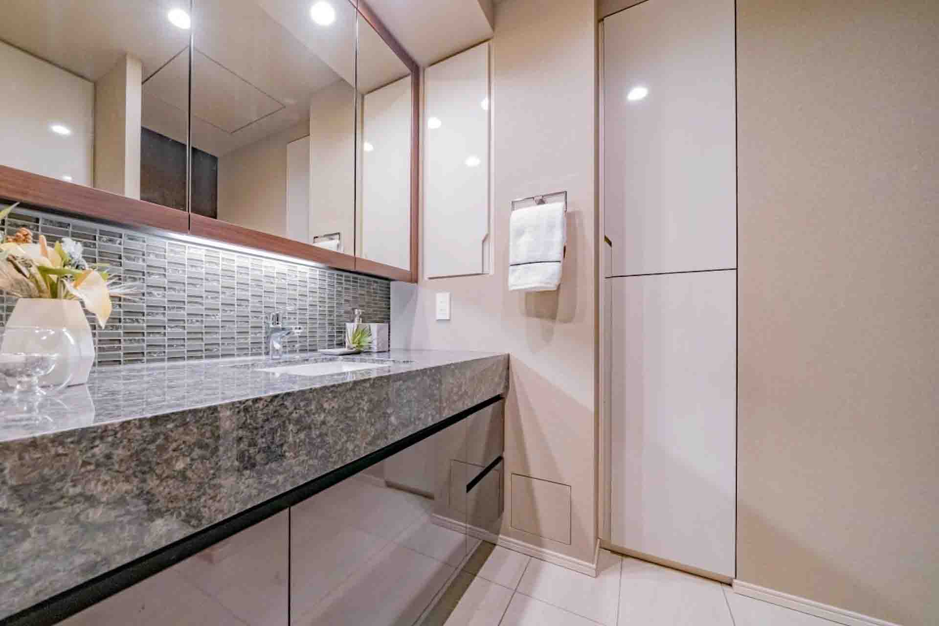 The Parkhouse Takanawa Tower15.jpg