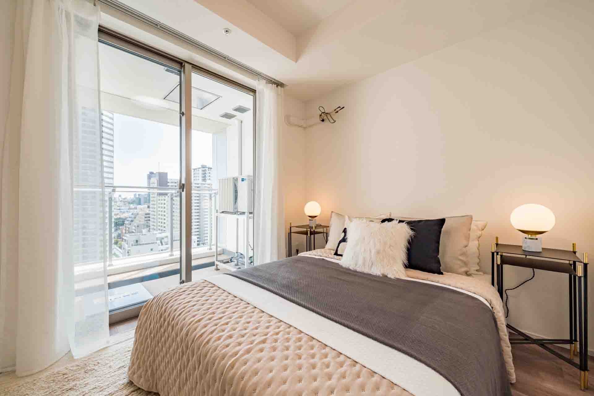 Shirokane The Sky10.jpg