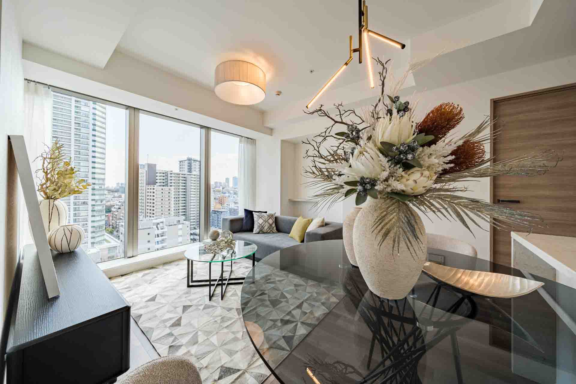 Shirokane The Sky5.jpg