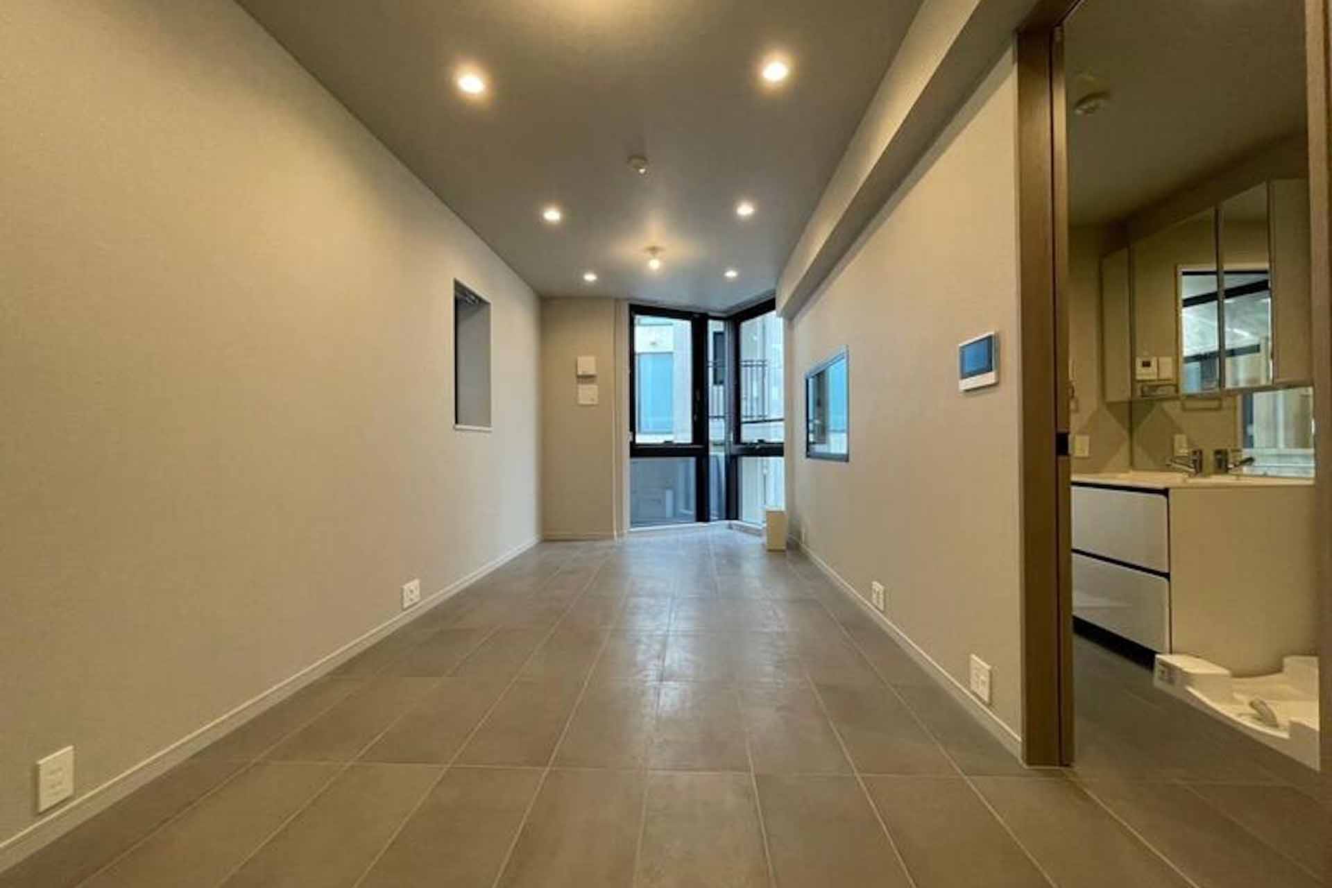 LIMIEC suite EBISU  bedroom.jpg