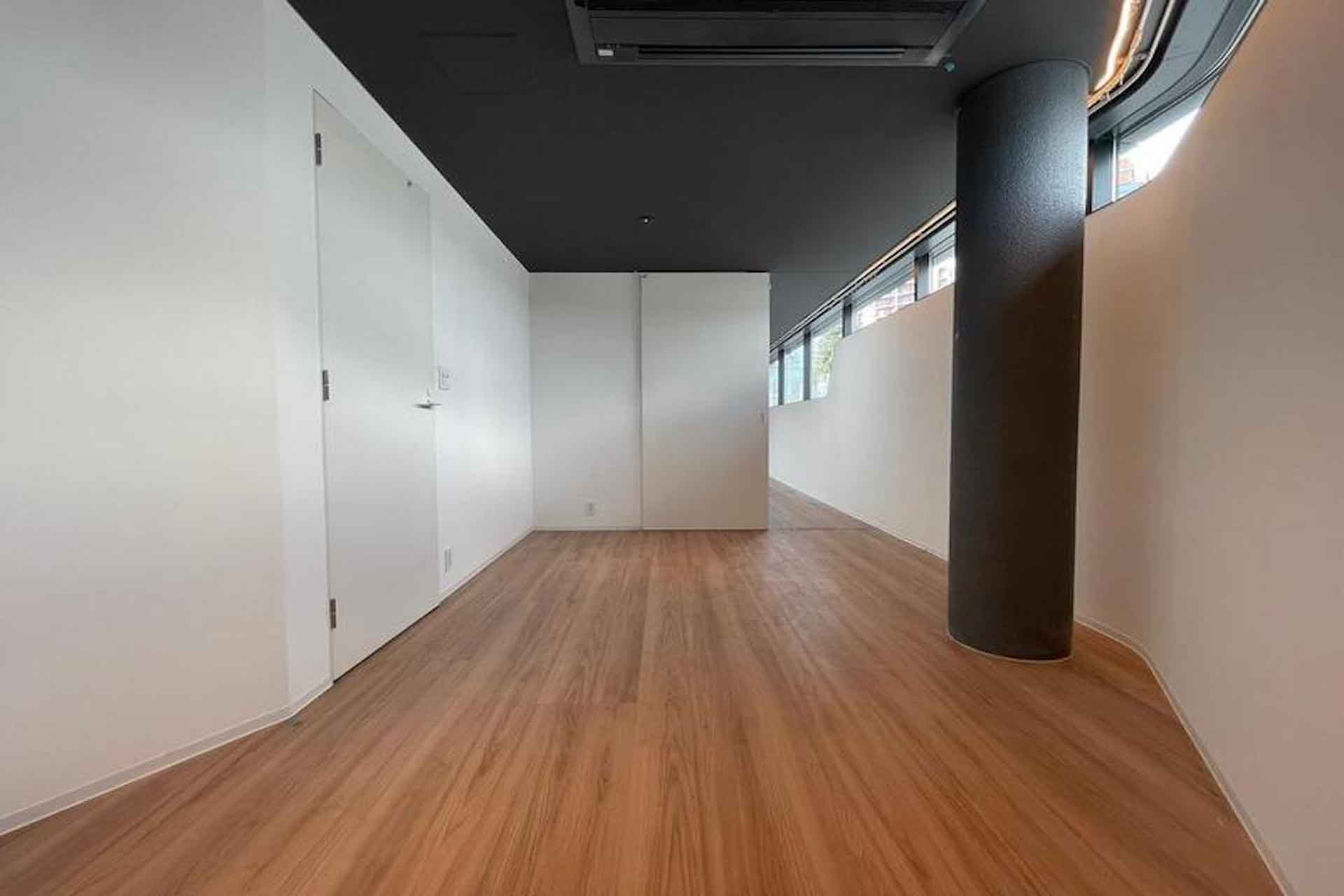 LIMIEC suite AZABUJUBAN bedroom.jpg