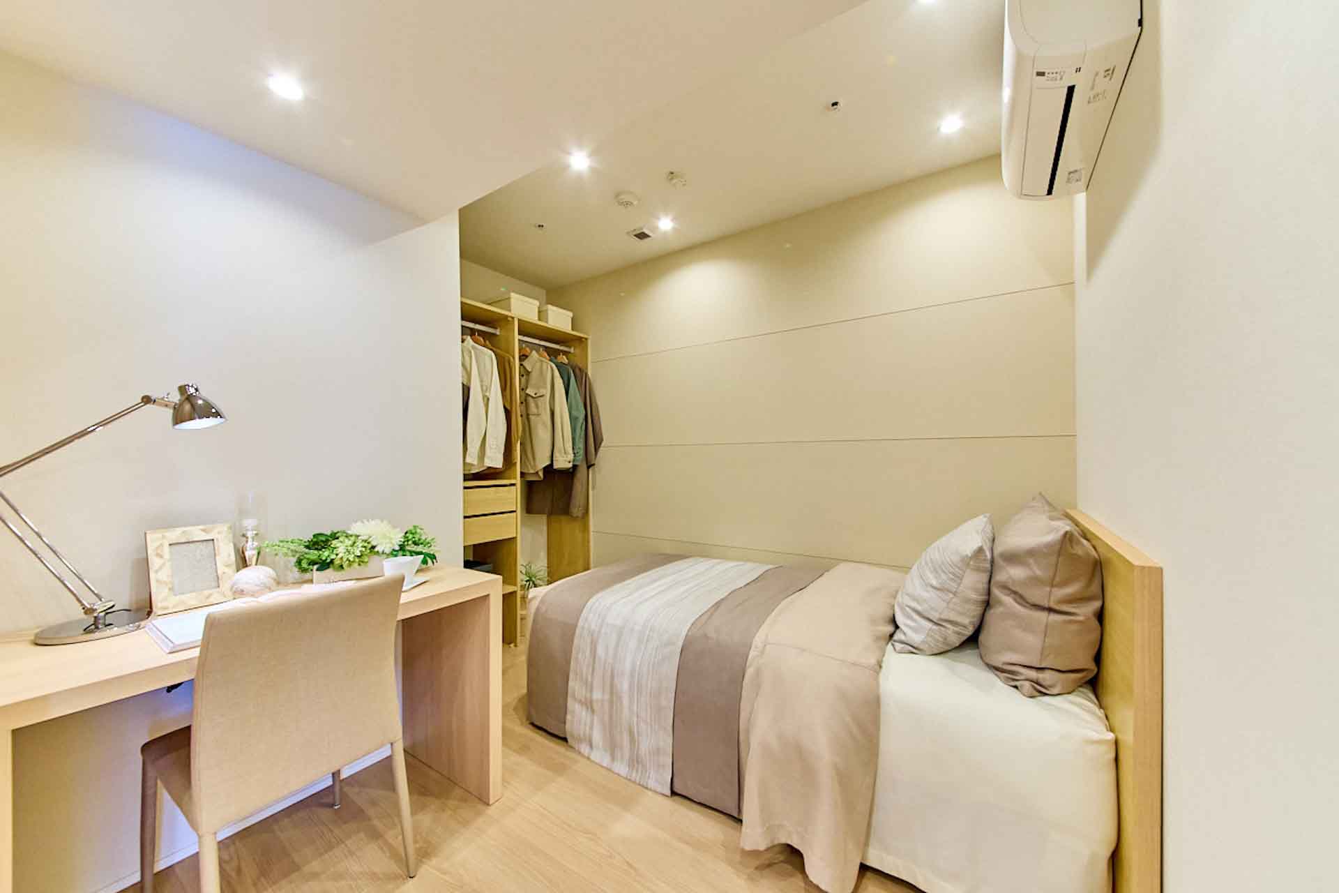 Cross Air Tower 1.jpg