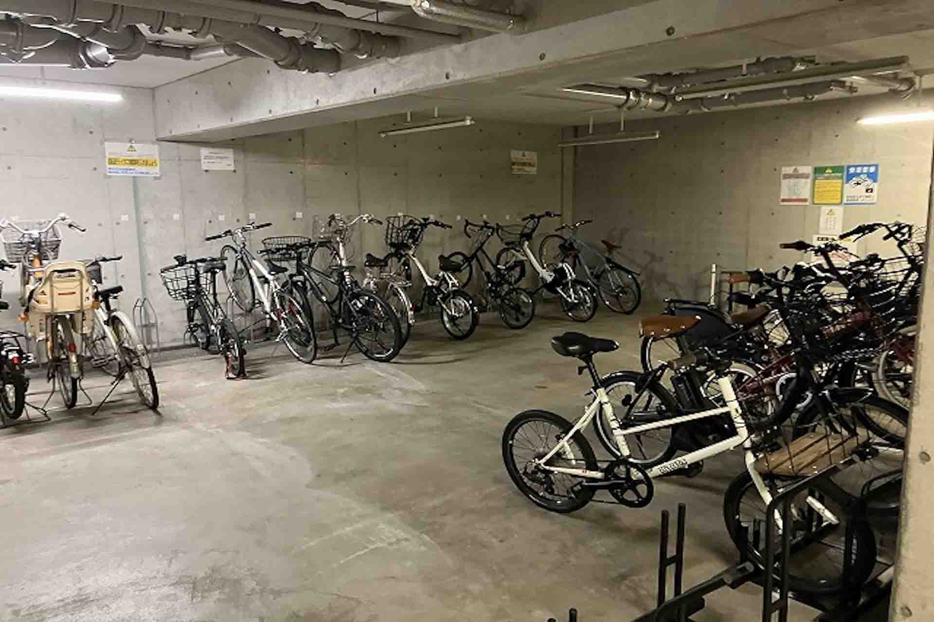 Freedio Nishiazabu10.jpg