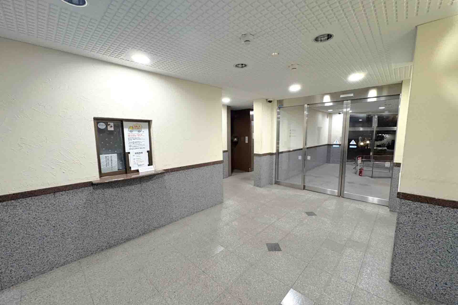 Freedio Nishiazabu8.jpg