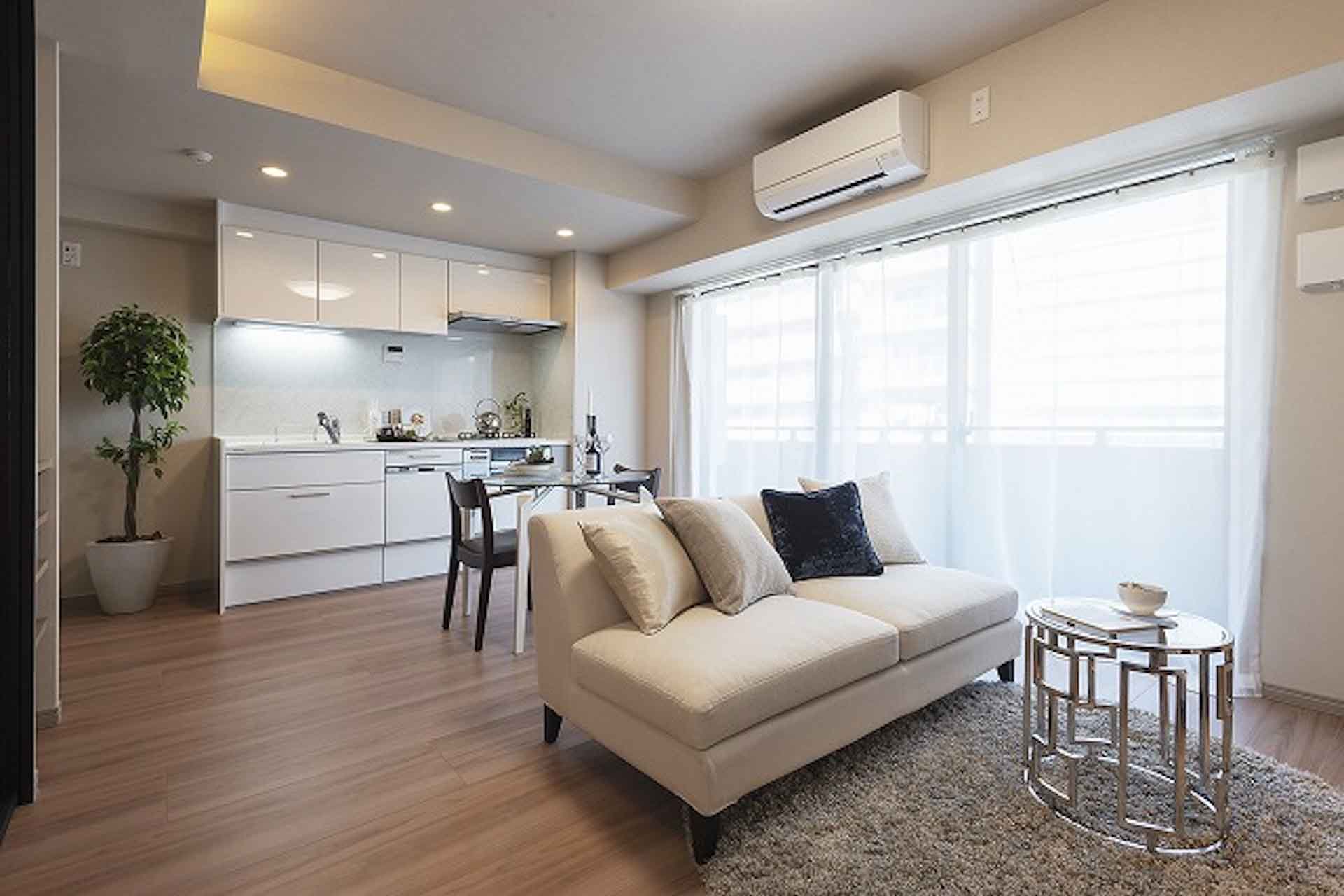 Freedio Nishiazabu3.jpg