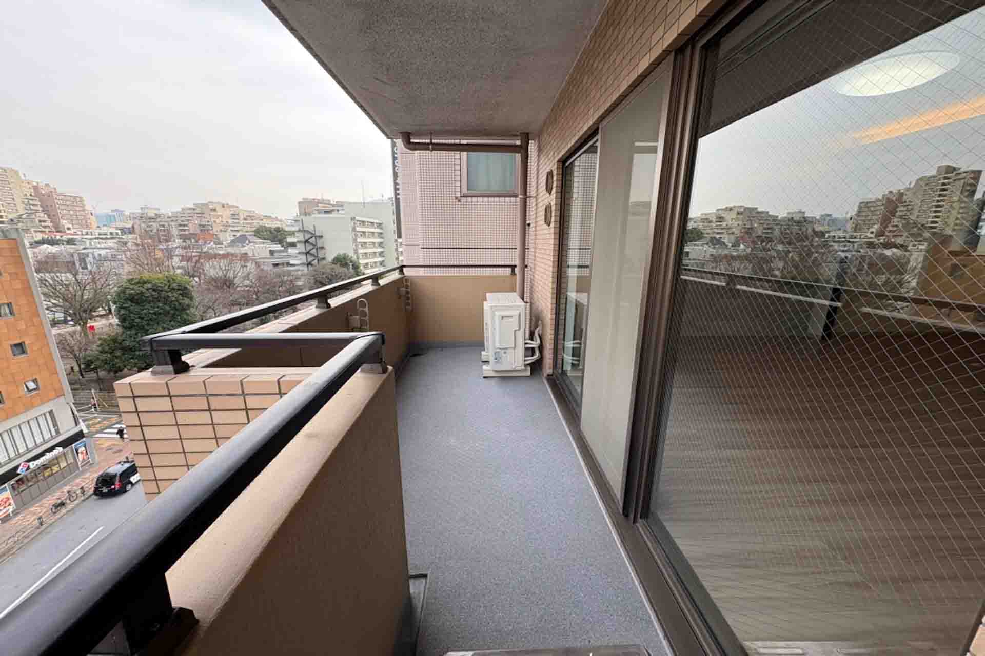 Freedio Nishiazabu6.jpg