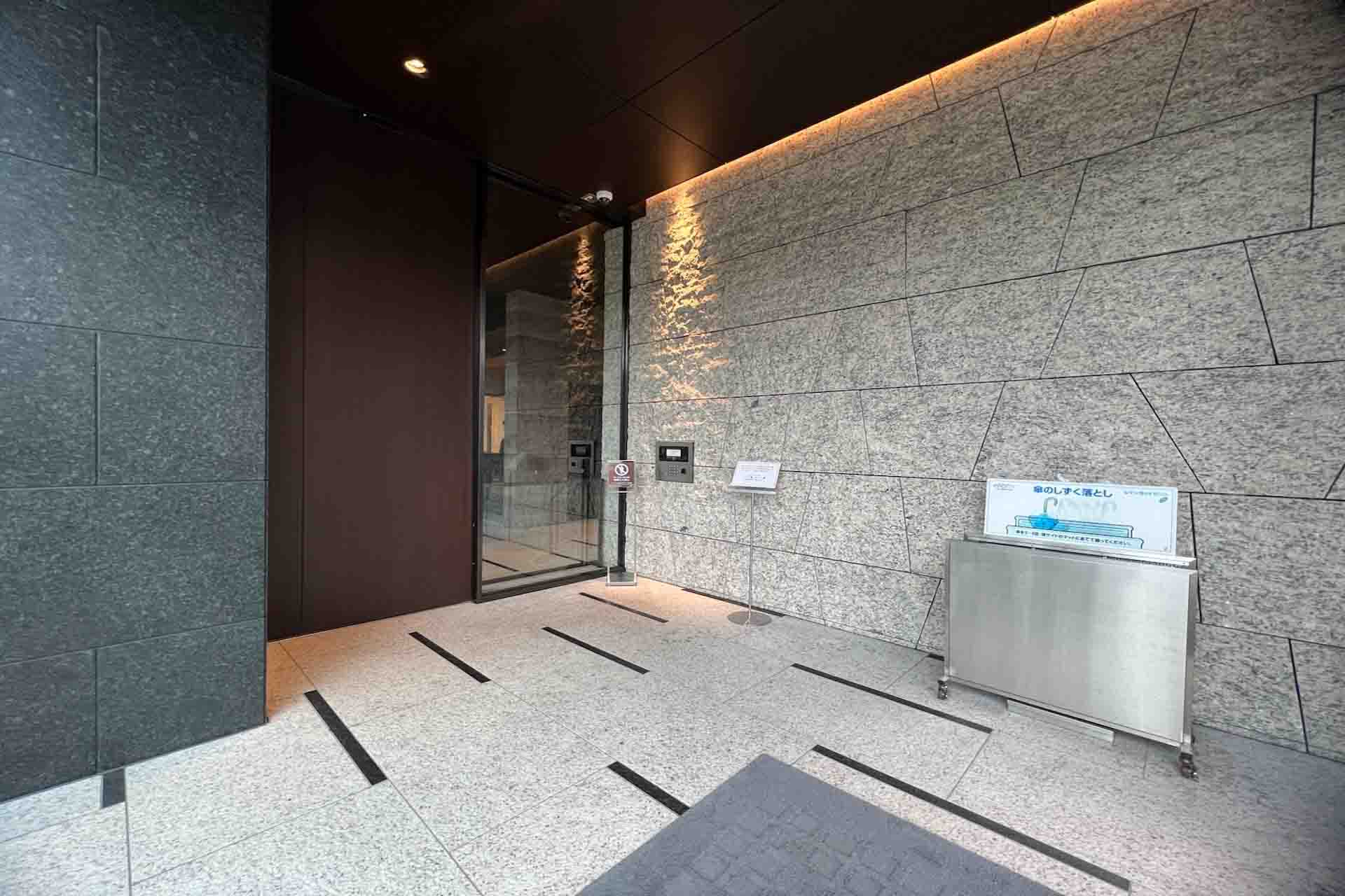 The Parkhouse Shirokane 2-chome Tower21.jpg