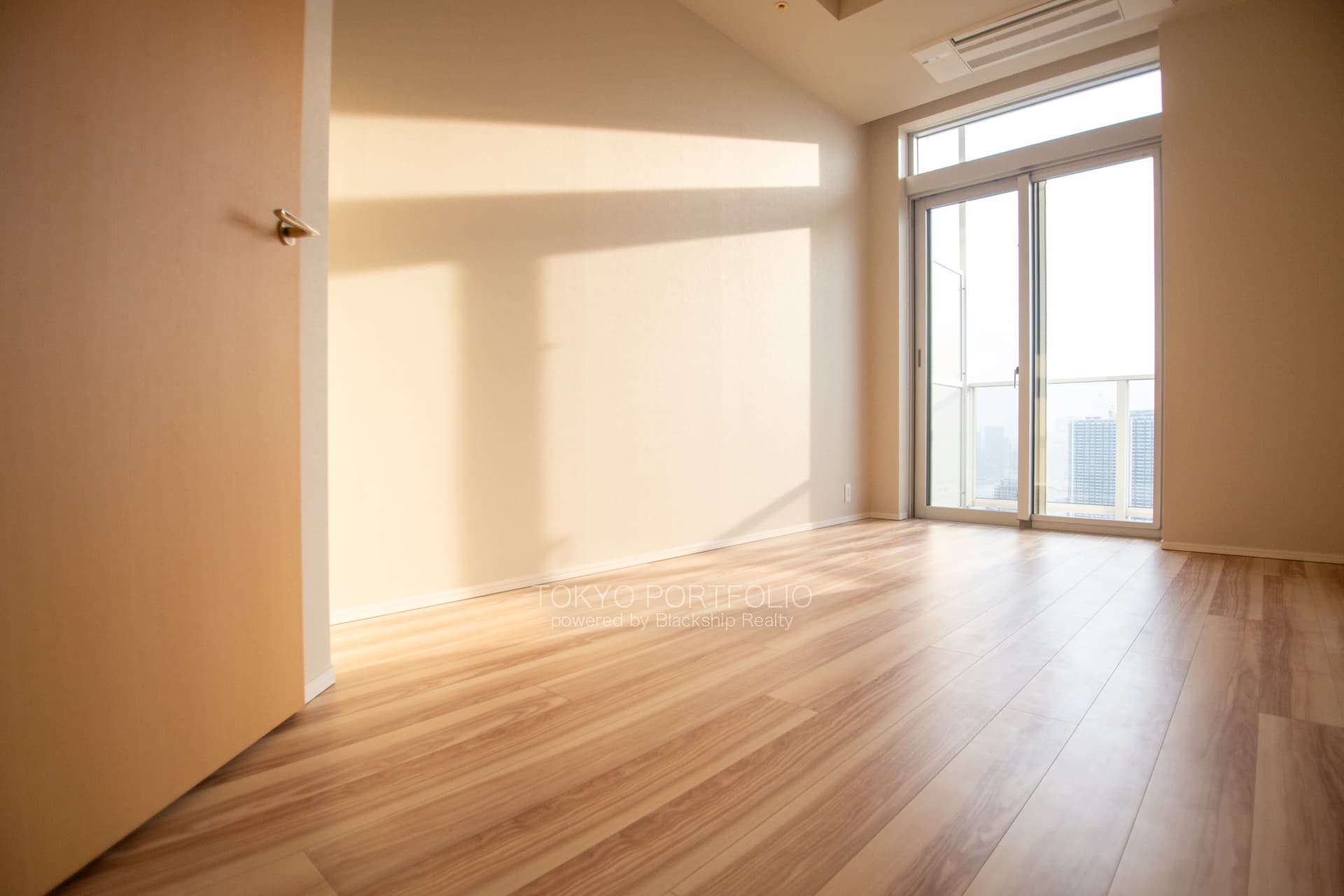 The Parkhouse Harumi Towers Tiaro Residence-08.jpg