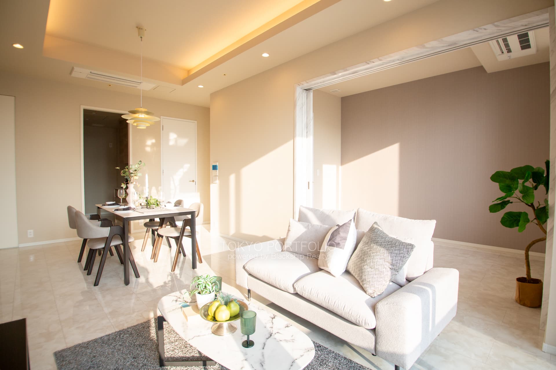 The Parkhouse Harumi Towers Tiaro Residence-01.jpg