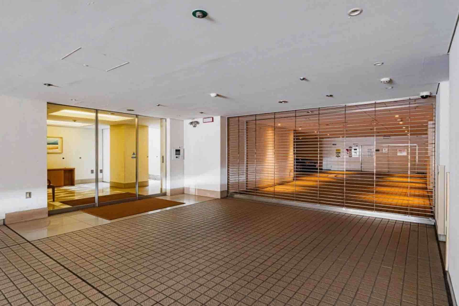 Park Court Minamiazabu Hilltop Residence17.jpg
