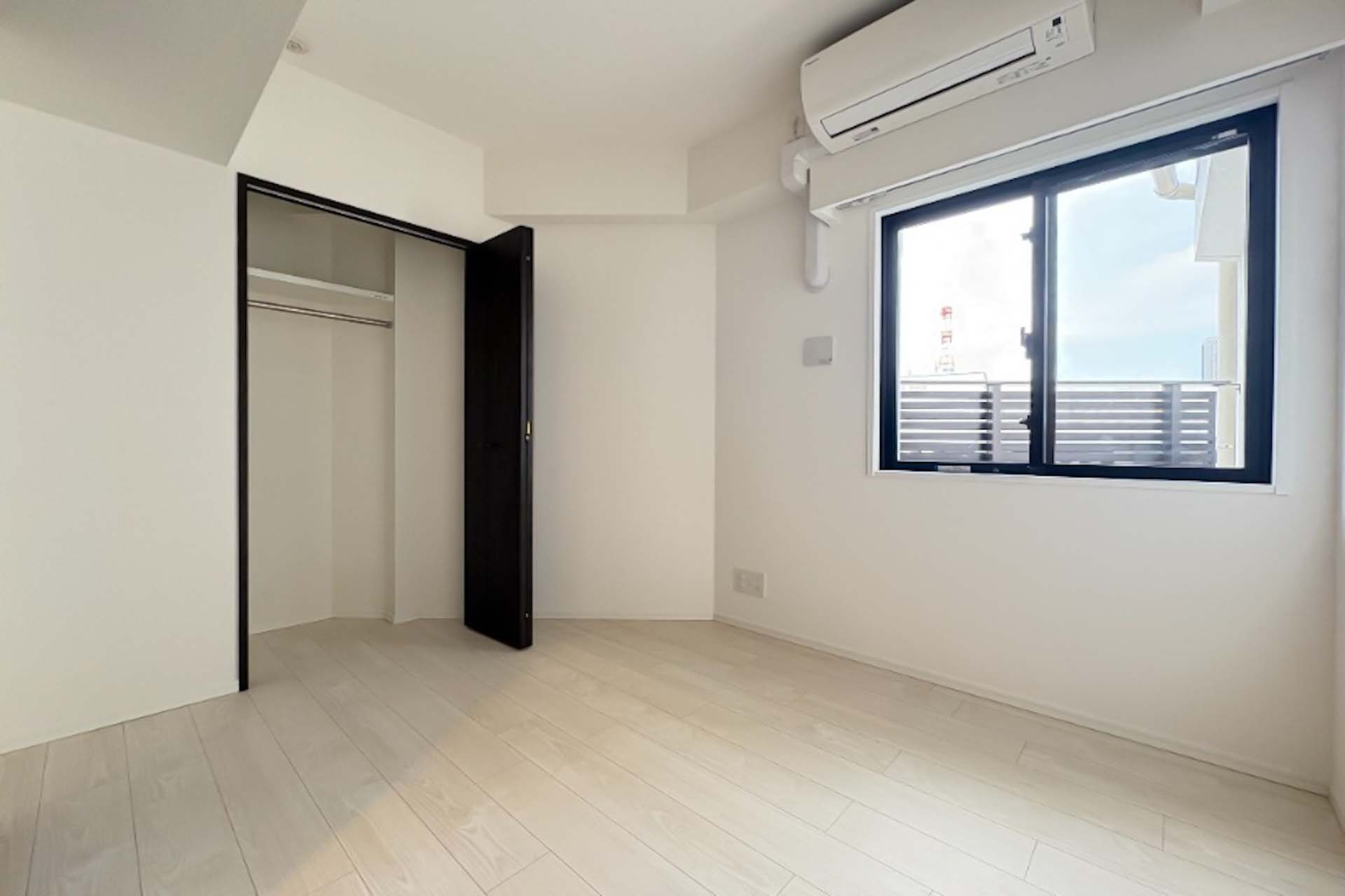 RESIDIA Nakameguro III1.jpg