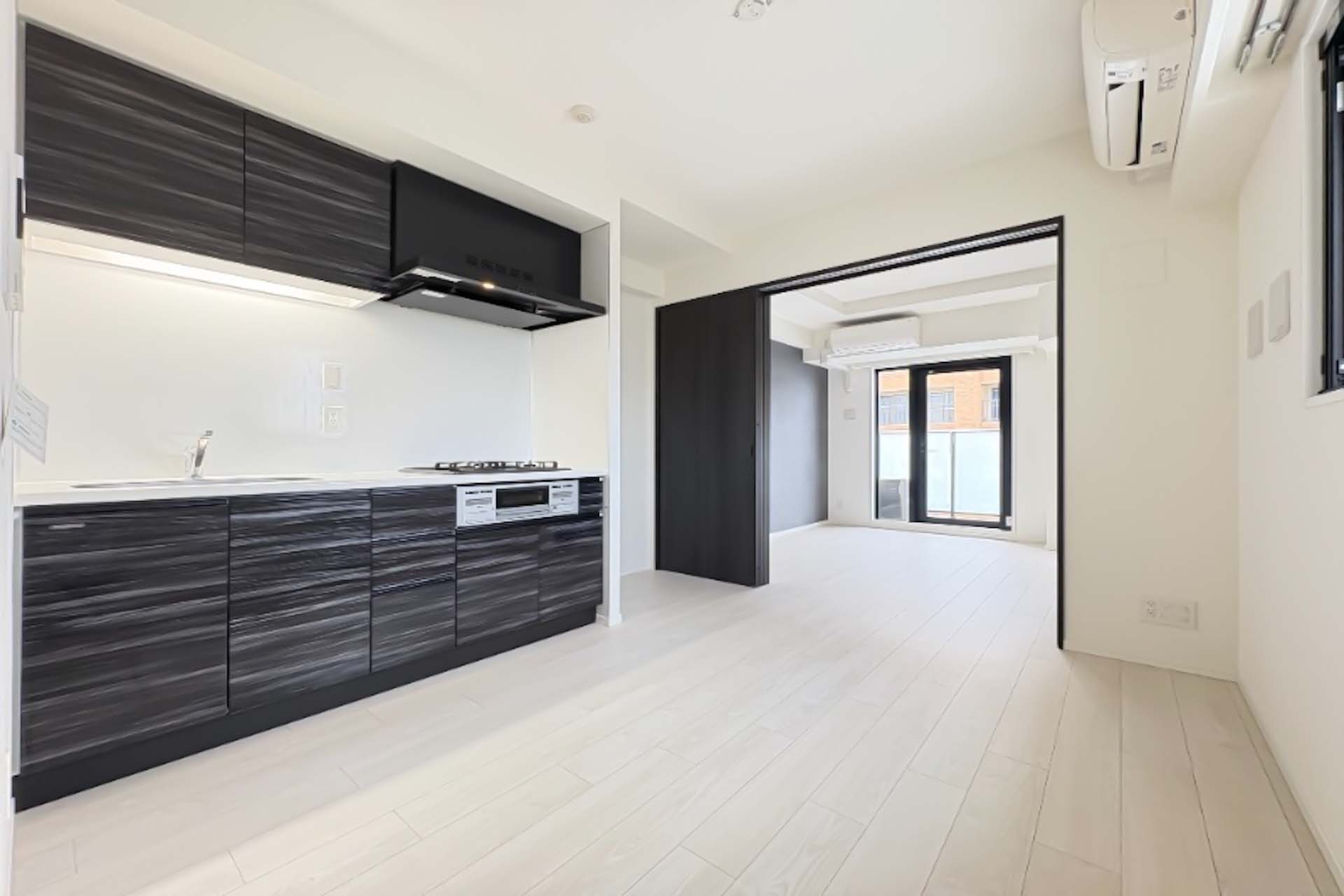 RESIDIA Nakameguro III3.jpg