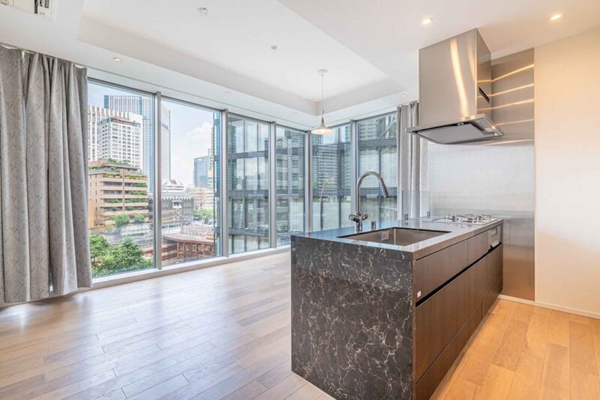 Park Court Toranomon9.jpg