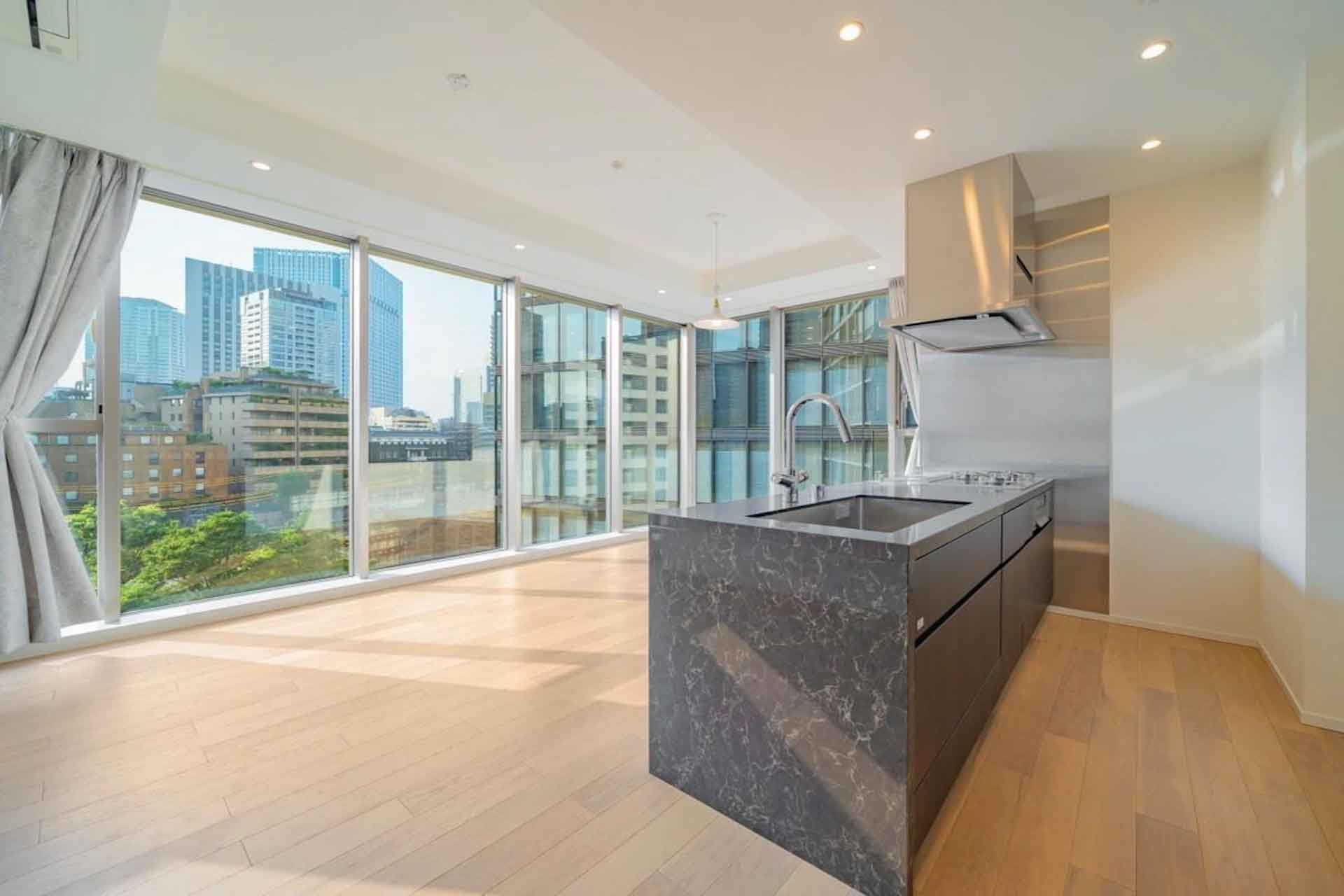 Park Court Toranomon2.jpg