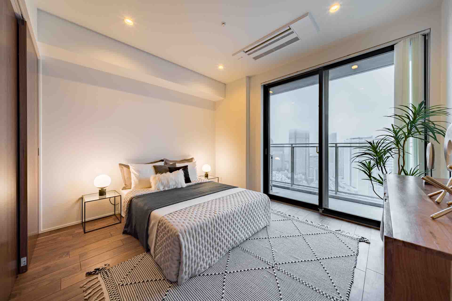 THE ROPPONGI TOKYO Bedroom.jpg