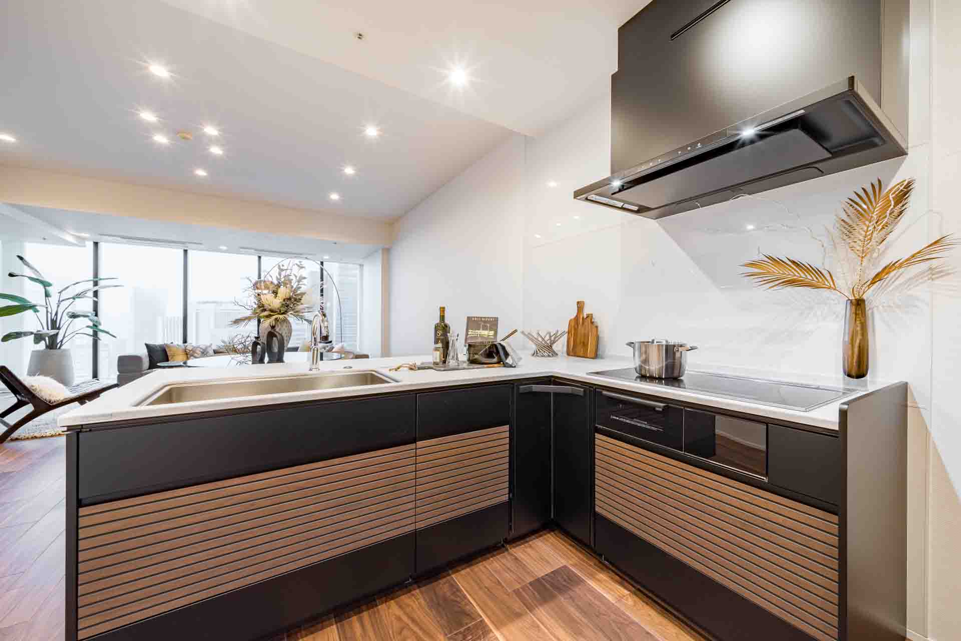 THE ROPPONGI TOKYO  kitchen.jpg