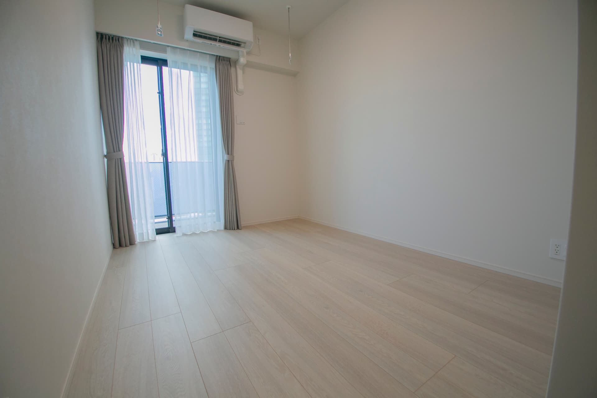 Atlas Aoyama Residential bedroom.jpg